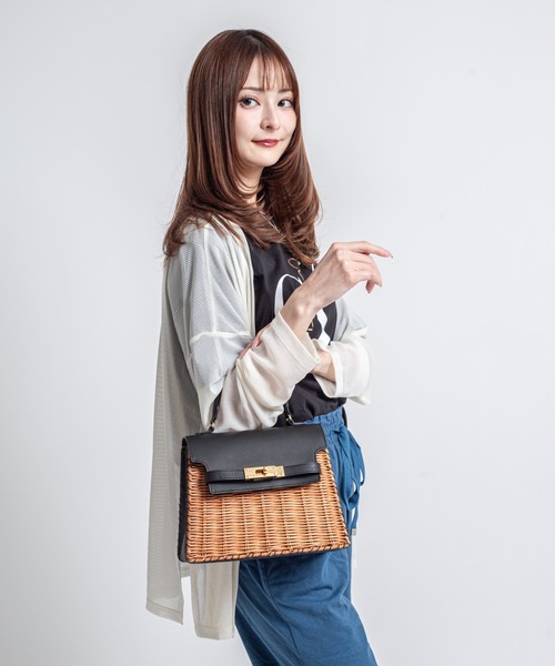 The Bagmati(ザバグマティ)の「【The Bagmati/ザバグマティ】かごバッグ ショルダーバッグ(かごバッグ・レディース・ベージュ×ブラック・FREE)」の11枚目の写真