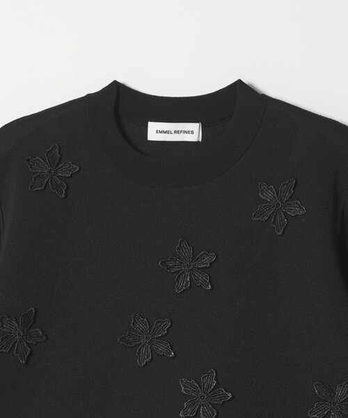 EMMEL REFINES（エメルリファインズ）の「＜EMMEL REFINES＞EM HW フラワーモチーフ ショートスリーブ ニット（ニット/セーター・レディース・ホワイト/ブラック・FREE）」の20枚目の写真