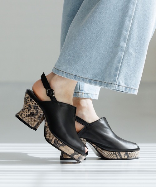 HIMIKO（ヒミコ）の「【HIMIKO】【撥水】ピープトゥカバードサンダル/661206（サンダル・レディース・ブラック/ブルー系その他/ベージュ・23.5cm/23.0cm/25.5cm/24.5cm/22.0cm/22.5cm/25.0cm/24.0cm）」の13枚目の写真