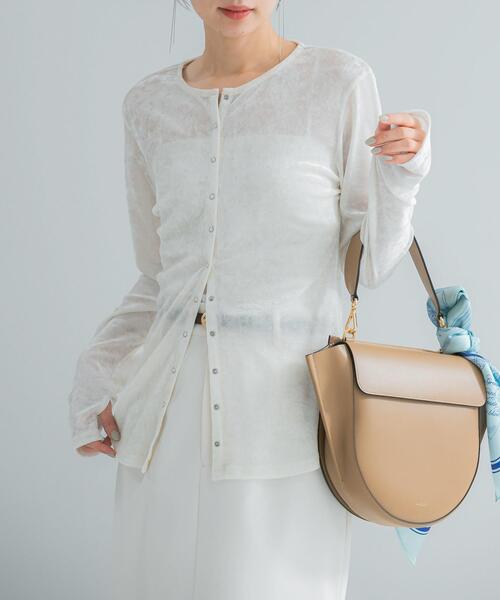 URBAN RESEARCH ROSSO WOMEN(アーバンリサーチ ロッソ)の「シアーベロアデザインプルオーバー(その他トップス・レディース・ブルー/オフホワイト・FREE)」の1枚目の写真