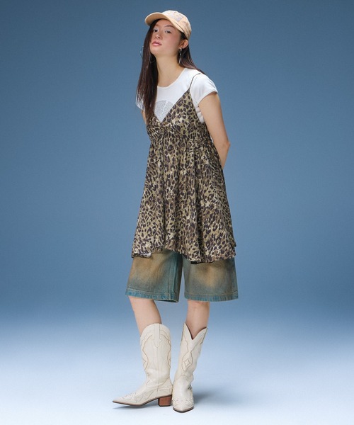 X-girl(エックスガール)の「CAMI MINI DRESS(ワンピース・レディース・ブラック/ベージュ・ONE SIZE)」の3枚目の写真