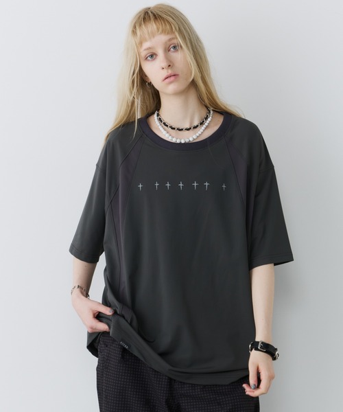 AIVER(アイバー)の「AIVER ナイロンテック S/S TEE(Tシャツ/カットソー・メンズ・ブラック/グレー系その他・SMALL/MEDIUM/LARGE)」の1枚目の写真