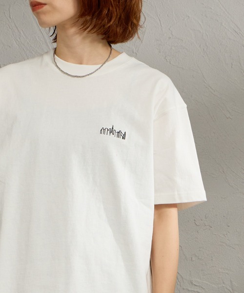 Manhattan Portage（マンハッタンポーテージ）の「[MANHATTAN PORTAGE/マンハッタンポーテージ] 別注 アーチプリント Tシャツ（Tシャツ/カットソー・レディース・ホワイト/ネイビー・XL/L/M/S）」の16枚目の写真