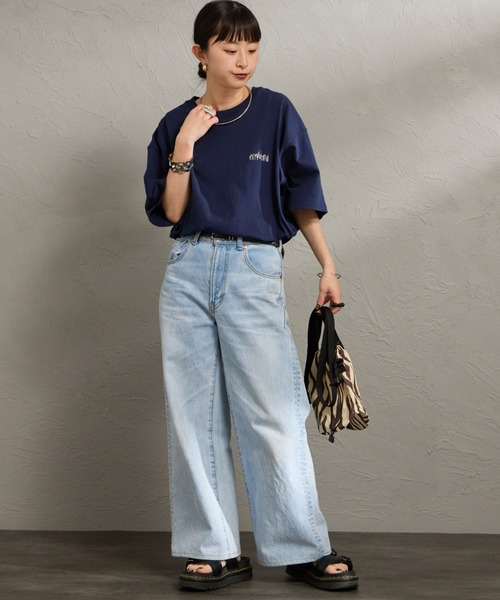 Manhattan Portage（マンハッタンポーテージ）の「[MANHATTAN PORTAGE/マンハッタンポーテージ] 別注 アーチプリント Tシャツ（Tシャツ/カットソー・レディース・ホワイト/ネイビー・XL/L/M/S）」の13枚目の写真