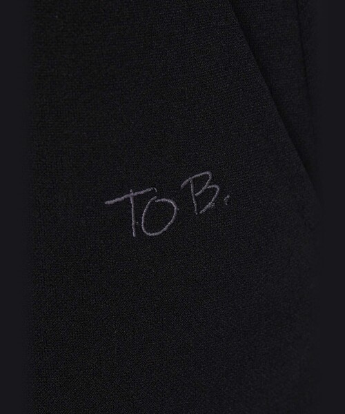 To b. by agnes b.(トゥービーバイアニエスベー)の「ジャージー リラックスド テーパードパンツ(その他パンツ・レディース・ブラック・40/38/36)」の7枚目の写真