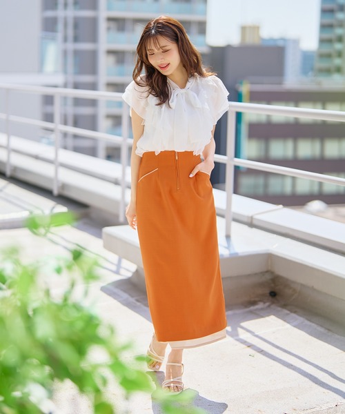MISCH MASCH(ミッシュマッシュ)の「2026春夏新作 ボウタイフリルシアーラメブラウス(シャツ/ブラウス・レディース・グリーン/ホワイト/ブルー・フリ-)」の19枚目の写真