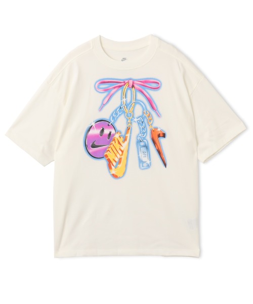 NIKE(ナイキ)の「NIKE AS WMNS NSW CLASSIC OS OC11 TEE / ナイキ ウィメンズ NSW クラシック OS OC11 T-シャツ 【SP】(Tシャツ/カットソー・レディース・ブラック/ホワイト・S/M/L)」の2枚目の写真
