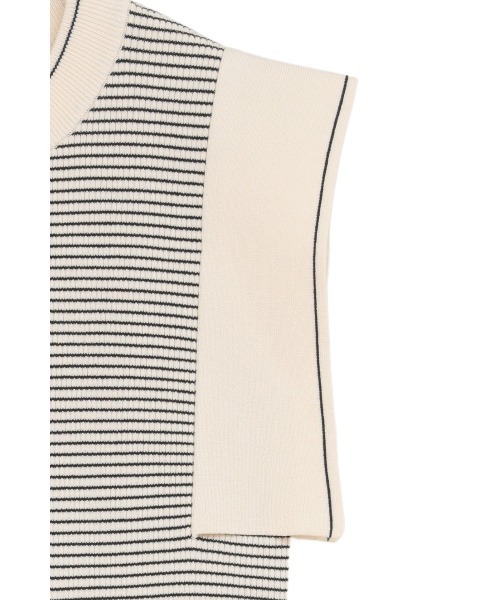 CLANE(クラネ)の「SQUARE SLEEVE KNIT TOPS(ニット/セーター・レディース・チャコールグレー/ブルー/ホワイト系/ホワイト・1/2)」の18枚目の写真