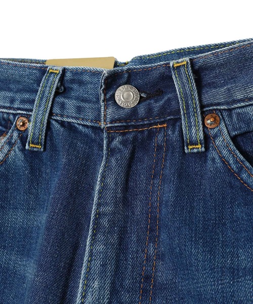 Levi's（リーバイス）の「1950s 701 JEANS 50701-0040（その他パンツ・レディース・インディゴブルー・27inch/26inch/25inch）」の4枚目の写真