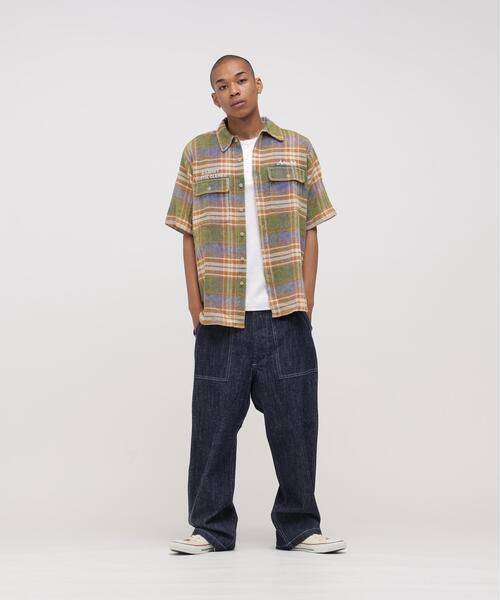 AVIREX（アヴィレックス）の「《AVIREX × UNIVERSAL OVERALL》POSTAL FLANNEL SHIRT / ポスタル フランネルシャツ / アヴィレックス / ユニバーサルオーバーオール（シャツ/ブラウス・メンズ・モスグリーン/オレンジ・L/XL/M）」の5枚目の写真