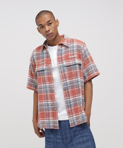 AVIREX（アヴィレックス）の「《AVIREX × UNIVERSAL OVERALL》POSTAL FLANNEL SHIRT / ポスタル フランネルシャツ / アヴィレックス / ユニバーサルオーバーオール（シャツ/ブラウス・メンズ・モスグリーン/オレンジ・L/XL/M）」の9枚目の写真