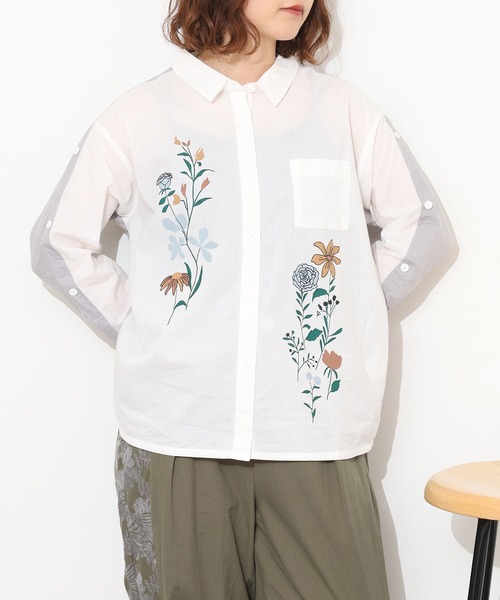 Emago(イマゴ)の「EMAGO ボタン付き配色プリントシャツ 長袖(シャツ/ブラウス・レディース・ホワイト/ピンク/ネイビー・FREE)」の7枚目の写真