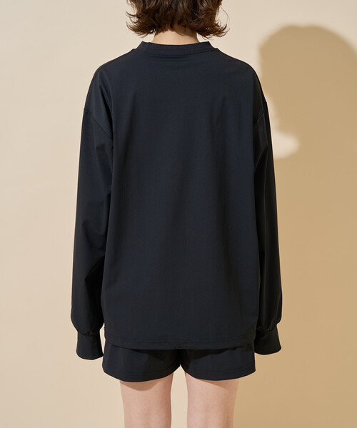 FREAK'S STORE（フリークスストア）の「限定展開 TAION × FREAK'S STORE/タイオン <UVカット・吸水速乾・接触冷感・抗菌・ストレッチ>別注 ロング スリーブ トップス ショーツ セットアップ（セットアップ・レディース・ベージュ/ライトグレー/ブラック/インディゴブルー・ﾌﾘ-）」の13枚目の写真