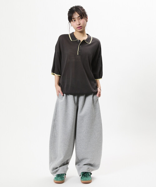 FREAK'S STORE(フリークスストア)の「<接触冷感>ワイドシルエット クールタッチ バレルレッグ スウェットパンツ 限定展開(その他パンツ・メンズ・ブラック/ダークグレー/チャコールグレー・SMALL/MEDIUM/LARGE)」の21枚目の写真