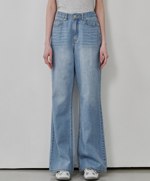 MALOUPE(マロップ)の「9158 レギュラーブーツカットデニムパンツ (ミディアムインディゴ)(デニムパンツ・レディース・その他・26/28/30)」の3枚目の写真