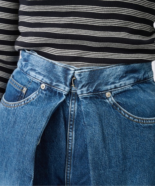 JOHN LAWRENCE SULLIVAN(ジョンローレンスサリバン)の「【JOHN LAWRENCE SULLIVAN/ジョンローレンスサリバン】WASHED DENIM WIDE PANTS (SHORT LENGTH)/ウォッシュドデニムワイドパンツ(デニムパンツ・レディース・ブラック/インディゴブルー・S/M)」の9枚目の写真