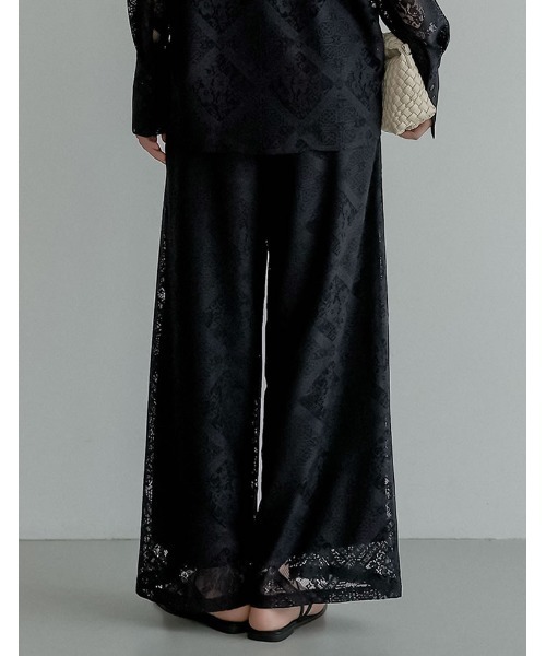Re:EDIT（リエディ）の「[2026 SUMMER COLLECTION]ストレッチブロックレースリラックスパンツ（その他パンツ・レディース・ブラック/アイボリー・LARGE/MEDIUM）」の4枚目の写真