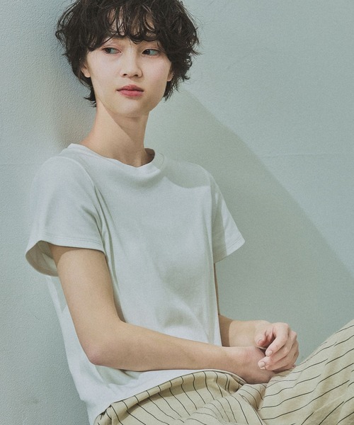 LAKOLE(ラコレ)の「チビTEE / 660029(Tシャツ/カットソー・レディース・グレー/オフホワイト/ネイビー/ピンク/ブラック/アイボリー・LARGE/MEDIUM)」の15枚目の写真