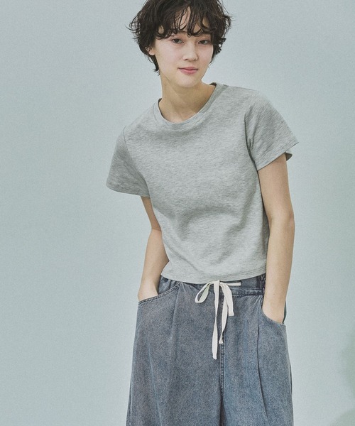 LAKOLE(ラコレ)の「チビTEE / 660029(Tシャツ/カットソー・レディース・グレー/オフホワイト/ネイビー/ピンク/ブラック/アイボリー・LARGE/MEDIUM)」の11枚目の写真