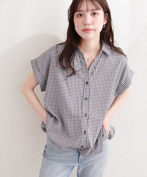 natural couture(ナチュラルクチュール)の「ギンガムチェック半袖シャツブラウス(シャツ/ブラウス・レディース・ネイビー/ベージュ/ブラック・MEDIUM)」の7枚目の写真