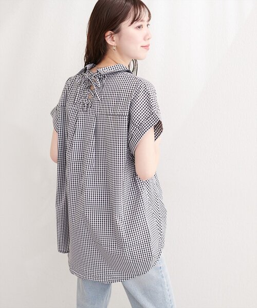 natural couture(ナチュラルクチュール)の「ギンガムチェック半袖シャツブラウス(シャツ/ブラウス・レディース・ネイビー/ベージュ/ブラック・MEDIUM)」の8枚目の写真