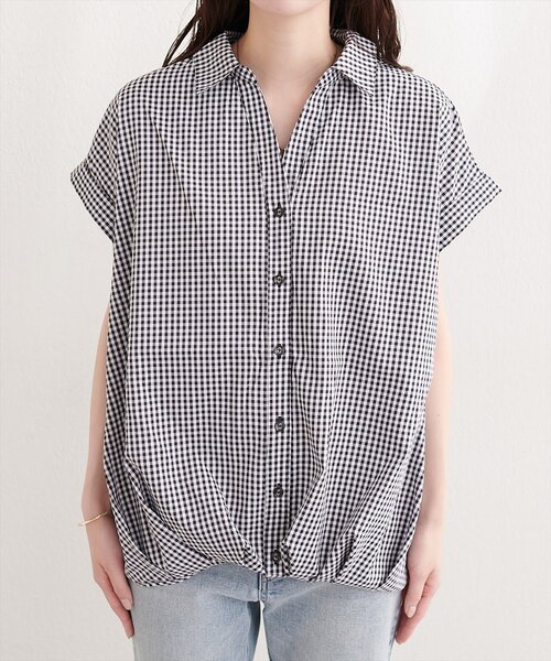 natural couture(ナチュラルクチュール)の「ギンガムチェック半袖シャツブラウス(シャツ/ブラウス・レディース・ネイビー/ベージュ/ブラック・MEDIUM)」の10枚目の写真