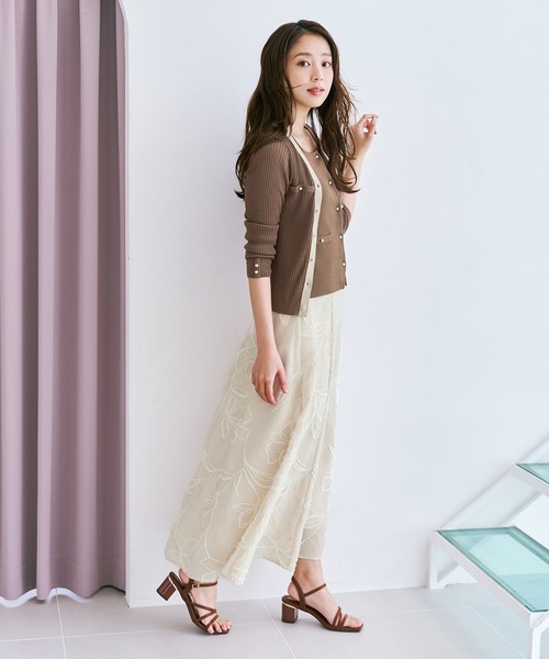 MISCH MASCH(ミッシュマッシュ)の「2026春夏新作 総針スクエアラメニットベスト(ニット/セーター・レディース・ホワイト/ブラウン/ブラック/ブルー・フリ-)」の19枚目の写真