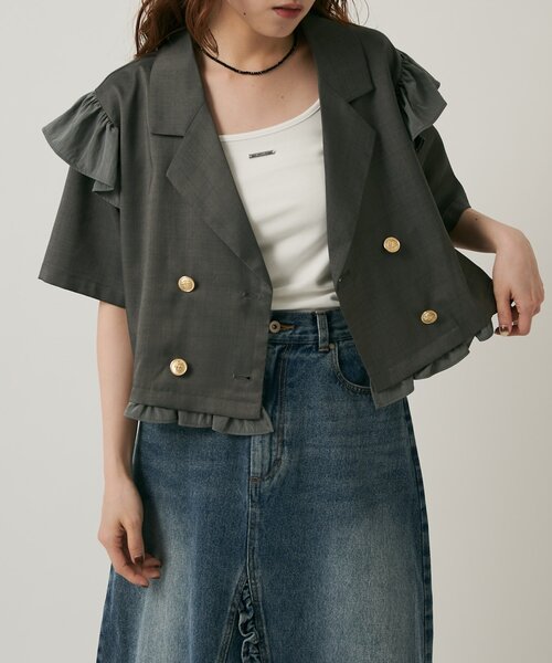 w closet(ダブルクローゼット)の「【2サイズ展開】フリルテーラードジャケット(テーラードジャケット・レディース・グレー/ブラウン/ベージュ・MEDIUM/SMALL)」の2枚目の写真