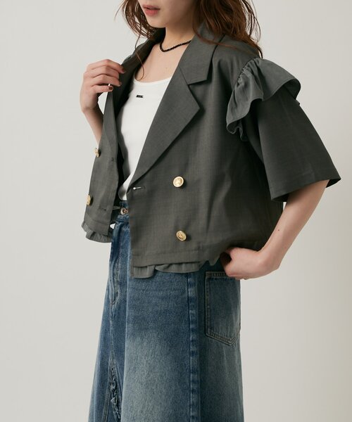 w closet(ダブルクローゼット)の「【2サイズ展開】フリルテーラードジャケット(テーラードジャケット・レディース・グレー/ブラウン/ベージュ・MEDIUM/SMALL)」の15枚目の写真