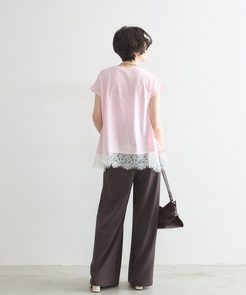 &. NOSTALGIA（アンドドットノスタルジア）の「裾レース半袖Ｔシャツ（Tシャツ/カットソー・レディース・ピンク/オフホワイト/ブルー/ブラック・M）」の11枚目の写真