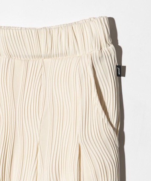 glamb(グラム)の「Willow Crepe Pants / ウィロークレープパンツ(その他パンツ・メンズ・ブラック/ホワイト・S/M/L)」の20枚目の写真