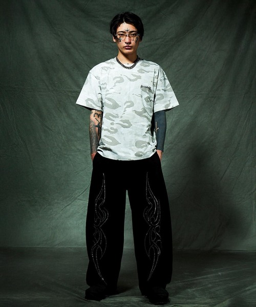 SUPPLIER(サプライヤー)の「SUPPLIER / サプライヤー Camouflage Cross Tee(Tシャツ/カットソー・メンズ・カーキ/グレー・MEDIUM/LARGE)」の5枚目の写真