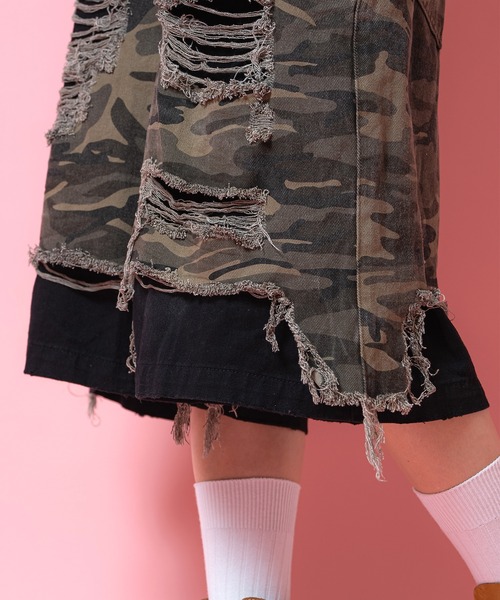 a.p.o.v.(エーピーオービー)の「a.p.o.v. カモフラハードダメージレイヤーデニムバギーハーフパンツ(その他パンツ・メンズ・ブラック/カモフラージュ・ONESIZE)」の10枚目の写真