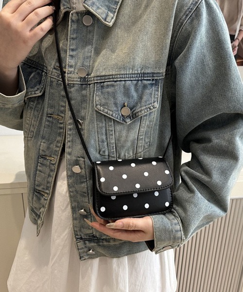 WESTSEA(ウエストシー)の「ドット柄 ミニショルダーバッグ ポシェット(ショルダーバッグ・レディース・ホワイト/ピンク/レッド/ブラック・FREE)」の6枚目の写真