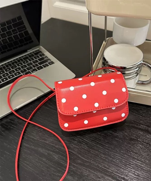 WESTSEA(ウエストシー)の「ドット柄 ミニショルダーバッグ ポシェット(ショルダーバッグ・レディース・ホワイト/ピンク/レッド/ブラック・FREE)」の17枚目の写真