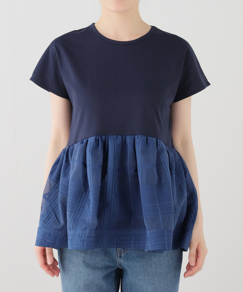 La TOTALITE(ラトータリテ)の「【洗える】TORRAZZO DONNA/トラッゾドンナ シアーチェックコンビペプラムプルオーバー(Tシャツ/カットソー・レディース・ホワイト/ブラック/ネイビー・FREE)」の6枚目の写真