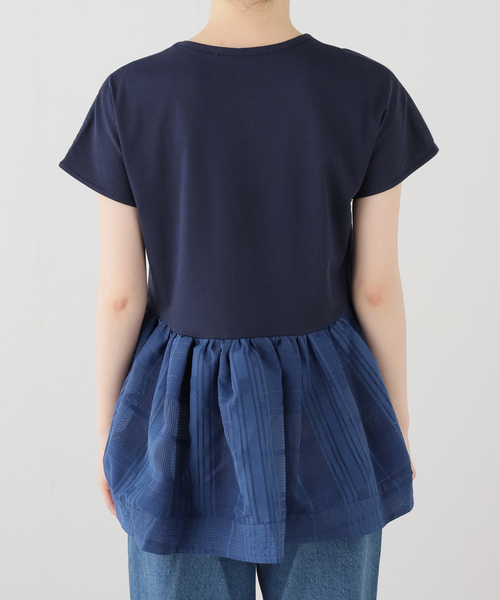 La TOTALITE(ラトータリテ)の「【洗える】TORRAZZO DONNA/トラッゾドンナ シアーチェックコンビペプラムプルオーバー(Tシャツ/カットソー・レディース・ホワイト/ブラック/ネイビー・FREE)」の8枚目の写真