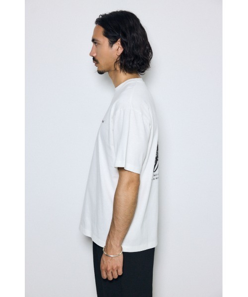 AZUL by moussy（アズールバイマウジー）の「リゾートバックグラフィックTシャツ（Tシャツ/カットソー・メンズ・ホワイト/ブラック/スモークピンク/ミント・LARGE/MEDIUM）」の10枚目の写真