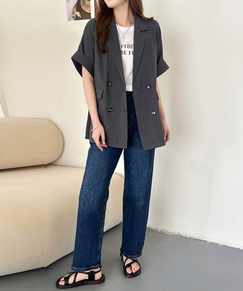 DAY CLOSET(デイ クローゼット)の「【ナチュ可愛いリネンライク仕様】半袖 ダブルボタン テーラードジャケット レディース(テーラードジャケット・レディース・ベージュ/グレイッシュベージュ/ダークグレー・L/M)」の8枚目の写真