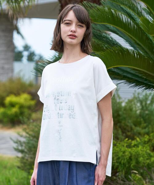 DRESSTERIOR（ドレステリア）の「◆【箔ロゴ】箔プリントドルマンスリーブ Tシャツ（Tシャツ/カットソー・レディース・ブラック/オリーブ/ブラウン系その他/オフホワイト・34/36/38）」の8枚目の写真