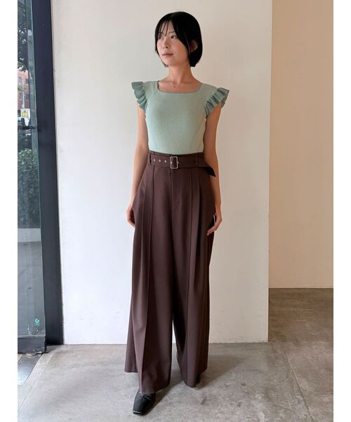 LAGUNAMOON(ラグナムーン)の「ベルト付きセミワイドパンツ 【オフィスカジュアル】(その他パンツ・レディース・アイボリー/ブラウン・SMALL/MEDIUM)」の3枚目の写真