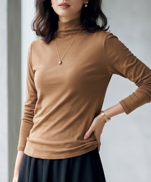 Belta attrice(ベルタアトリーチェ)の「【秋新作】夢見るスムースコットン100ボトルネック長袖インナーカットソー/薄手 2重仕立て 秋冬(Tシャツ/カットソー・レディース・サンドベージュ/ダークパープル/ストーン/ライトグリーン/ブラック/ターコイズブルー/グレー/ワイン/ダークカーキ/バーガンディー/ローズ・FREE)」の5枚目の写真