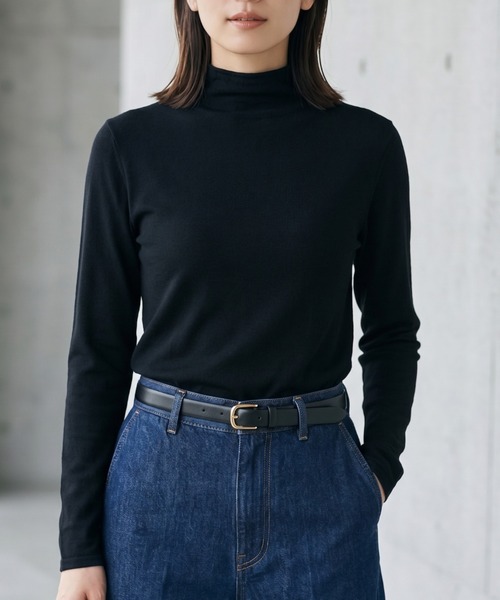 Belta attrice(ベルタアトリーチェ)の「【秋新作】夢見るスムースコットン100ボトルネック長袖インナーカットソー/薄手 2重仕立て 秋冬(Tシャツ/カットソー・レディース・サンドベージュ/ダークパープル/ストーン/ライトグリーン/ブラック/ターコイズブルー/グレー/ワイン/ダークカーキ/バーガンディー/ローズ・FREE)」の3枚目の写真