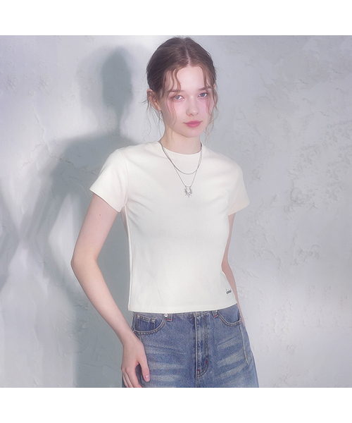 Vivacious(ビバシャス)の「デュアクールベーシックTシャツ_7カラー(Tシャツ/カットソー・レディース・ホワイト/ブラック/ネイビー/クリーム/ホワイト×レッド/ホワイト×ブルー/チャコール・SMALL/MEDIUM)」の6枚目の写真