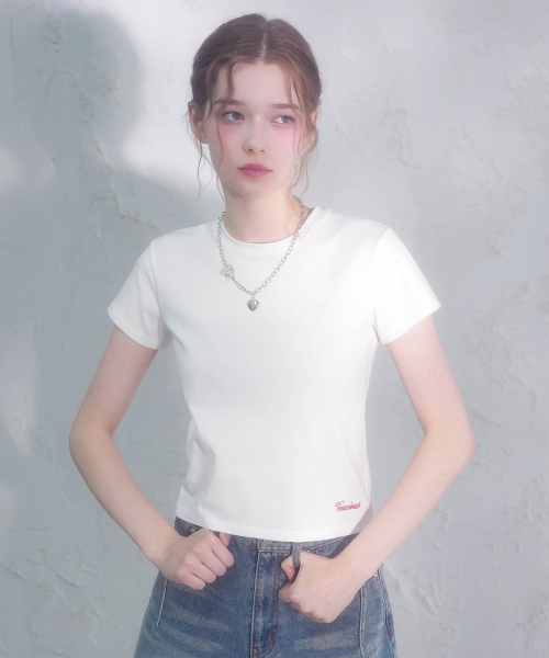 Vivacious(ビバシャス)の「デュアクールベーシックTシャツ_7カラー(Tシャツ/カットソー・レディース・ホワイト/ブラック/ネイビー/クリーム/ホワイト×レッド/ホワイト×ブルー/チャコール・SMALL/MEDIUM)」の15枚目の写真