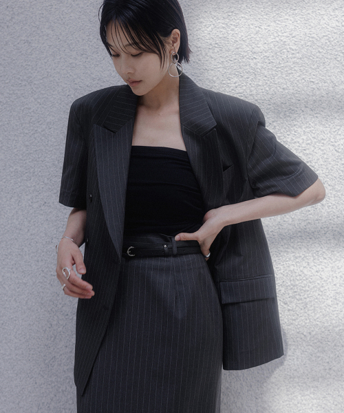 MEMUA(メムア)の「ピンSTサマー ハーフダブルジャケット(ネイビー)(ミリタリージャケット・レディース・ネイビー/チャコール・FREE)」の4枚目の写真