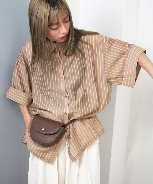 gossara(ゴサラ)の「【シアー素材×ストライプ柄】シアーストライプシャツ(シャツ/ブラウス・レディース・ブラウン/ベージュ/チャコール・FREE)」の4枚目の写真