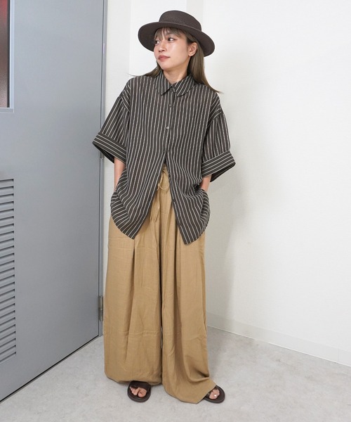 gossara(ゴサラ)の「【シアー素材×ストライプ柄】シアーストライプシャツ(シャツ/ブラウス・レディース・ブラウン/ベージュ/チャコール・FREE)」の15枚目の写真