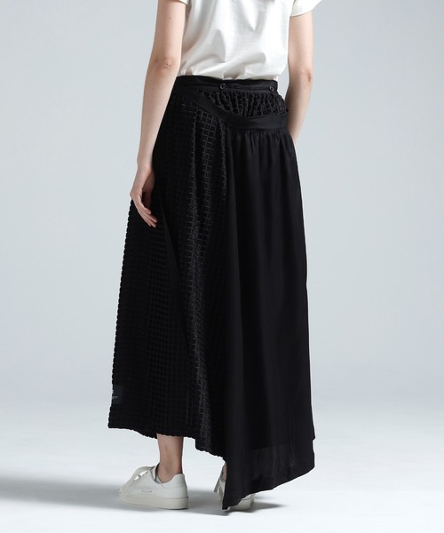 Y-3(ワイスリー)の「Y-3 ADAPTIVE WRAP SKIRT(スカート・レディース・ブラック・XX-SMALL/X-SMALL/SMALL/MEDIUM/LARGE)」の3枚目の写真