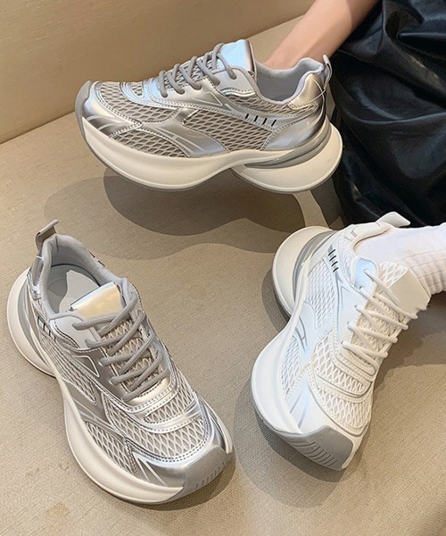 Miniministore(ミニミニストア)の「厚底スニーカー軽量メッシュスニーカー美脚(スニーカー・レディース・シルバー/ホワイト・23.0cm/24.5cm/24.0cm/23.5cm/25.0cm)」の18枚目の写真